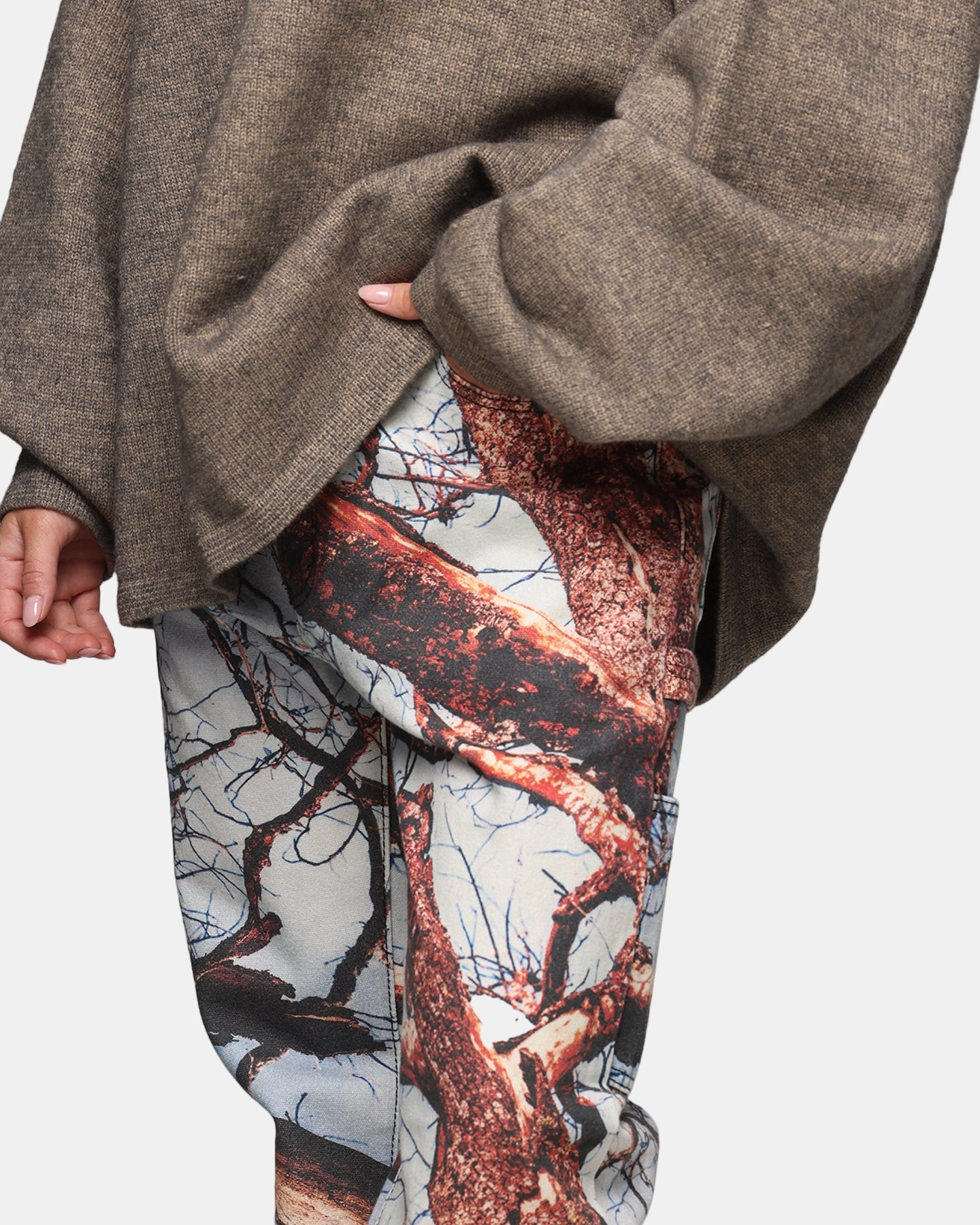 Ripped design Wear Resistant Fabric MNML V722 Dead Branch Denim Jeans Blue/Multi