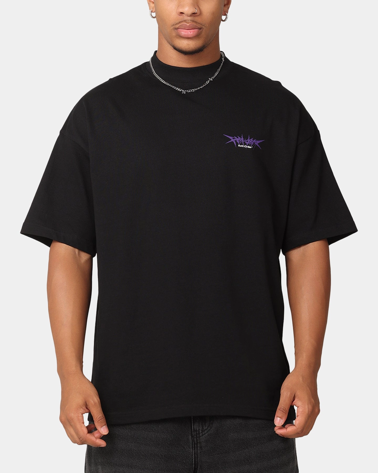 The Anti Order Metal Mock Neck T-Shirt Black AntiPill Finish FrayResistant Fabric