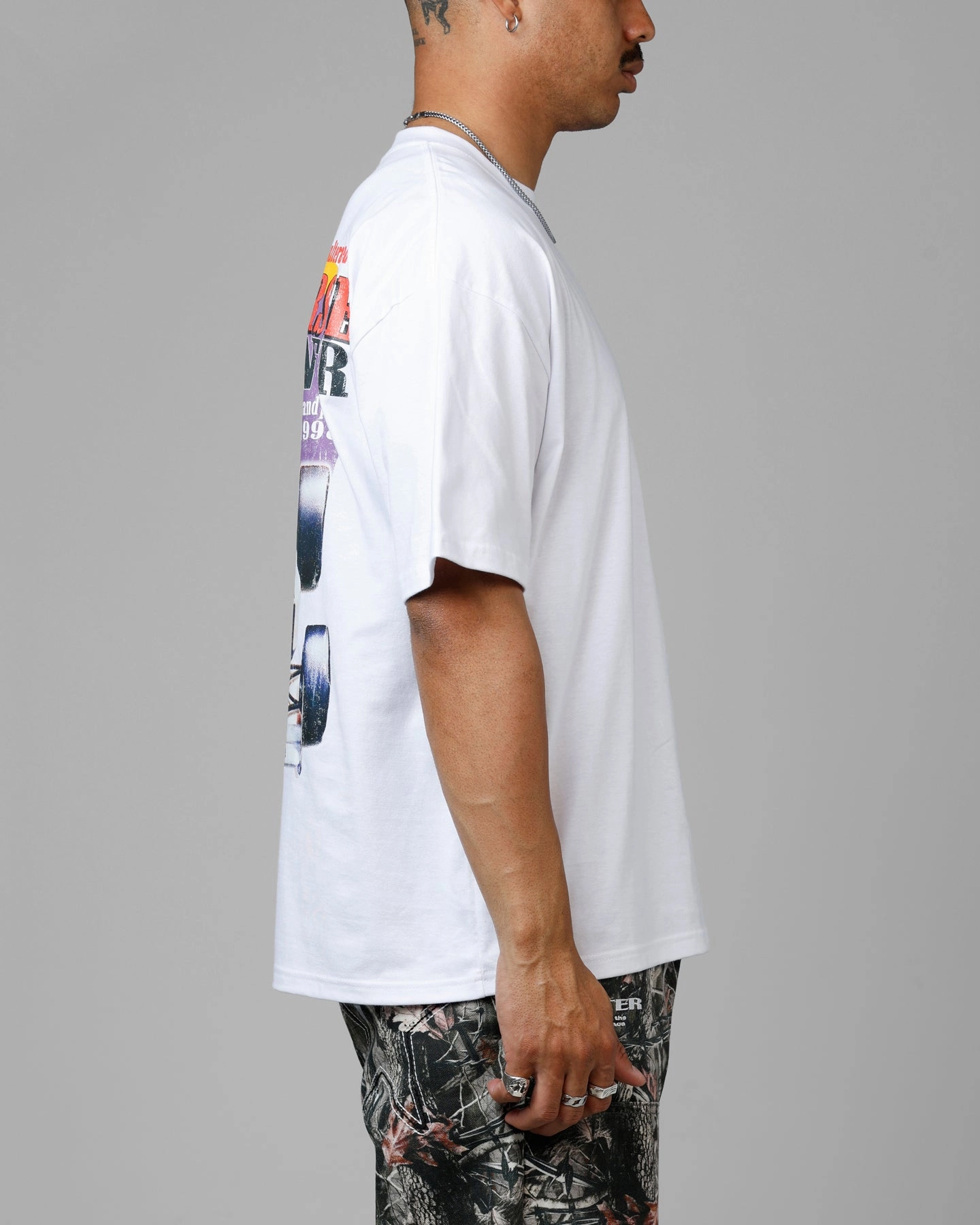 ZeroWastePattern Loiter Horse Power Vintage Drop T-Shirt White