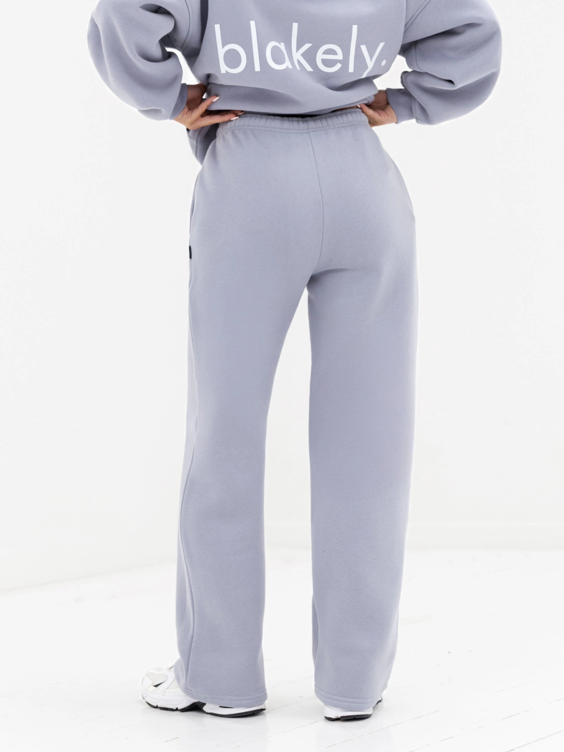 Lexi Wide Leg Sweatpants - Pale Lilac Quick Dry Fit Twill Weave Texture