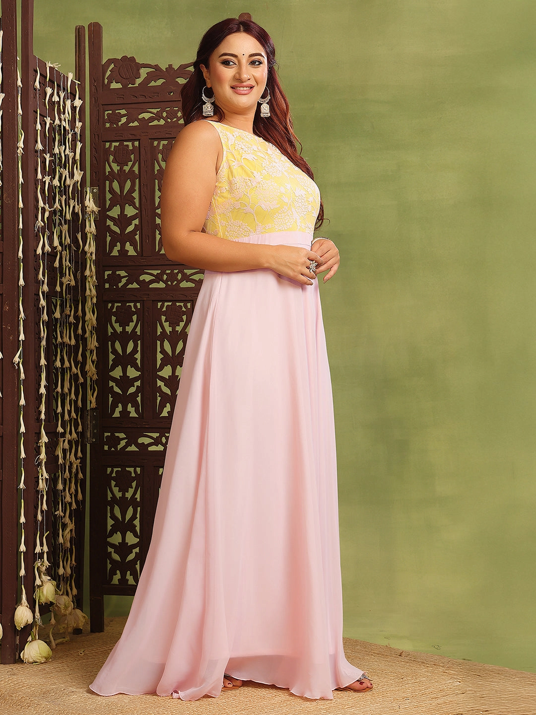 Women's Dusty Pink Boat Neck Sleeveless Self-Design Lace-Overlaid Georgette Maxi Dress Social Charm Street Mood