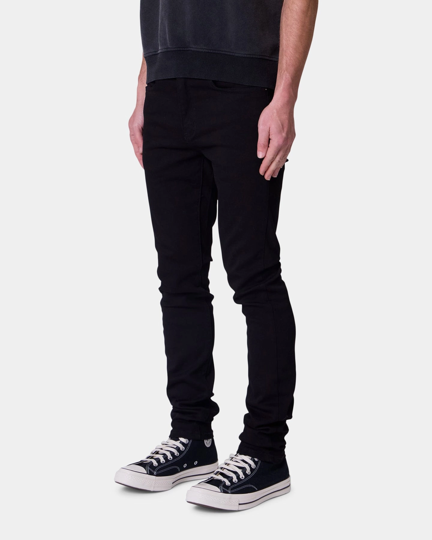 Core Ease MNML Skinny Raw Jeans Rinsed Black