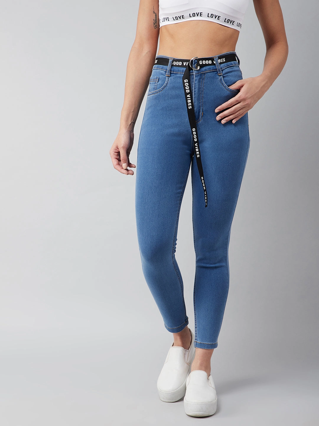 Women's Blue Cotton Skinny-Fit Cropped High-Rise Stretchable Denim Jeans Trend Design Spring Mood Party Look Classic