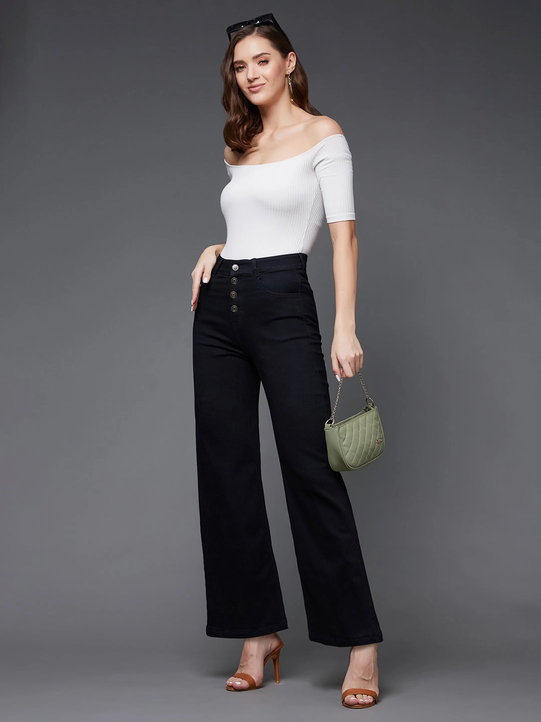Eco Friendly Dye 24/7 Comfort Black Wide-Leg High-Rise Stretchable Denim Jeans