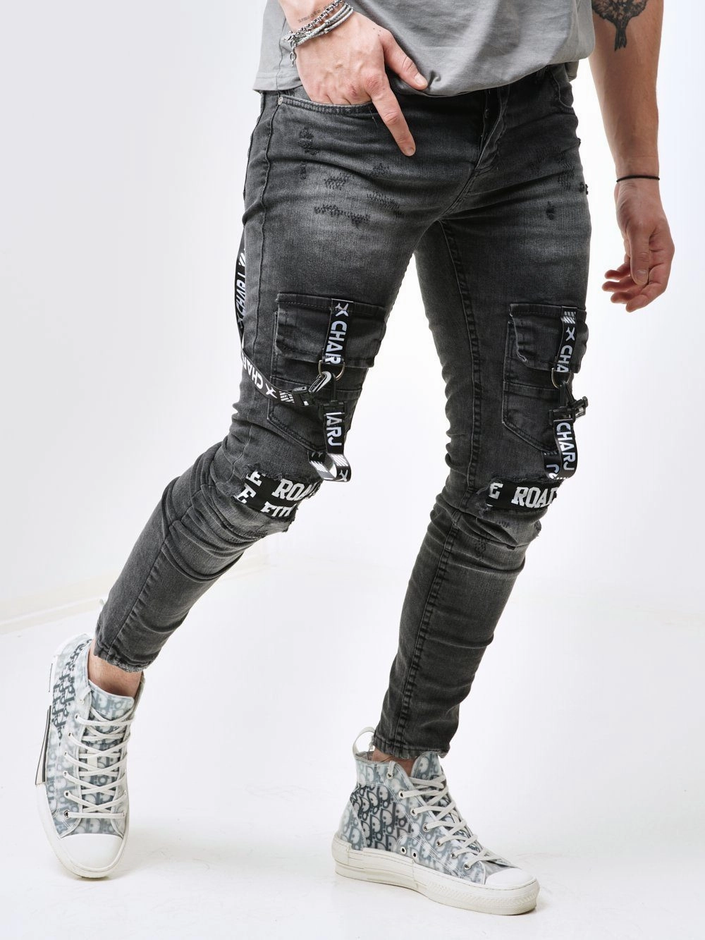 TORNADO BLACK Contemporary Style