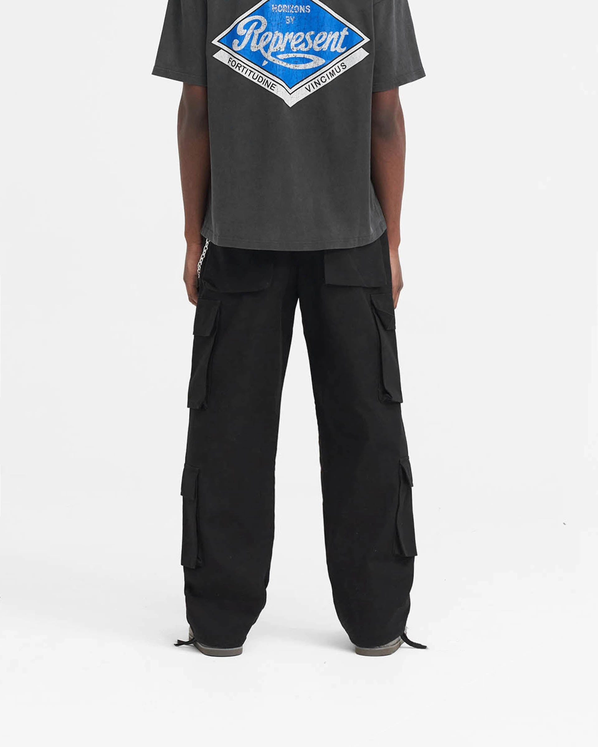 Baggy Cargo Pant - Black Chic Fit