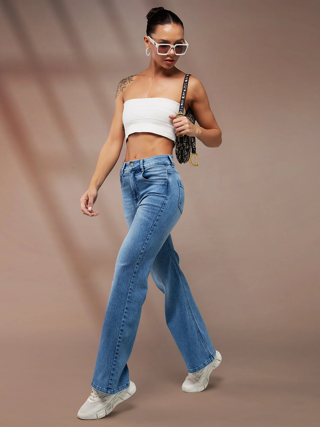 CHASEstretch? Light Blue Wide-Leg High-Rise Denim Jeans Cool Day Look Picnic Style Modern