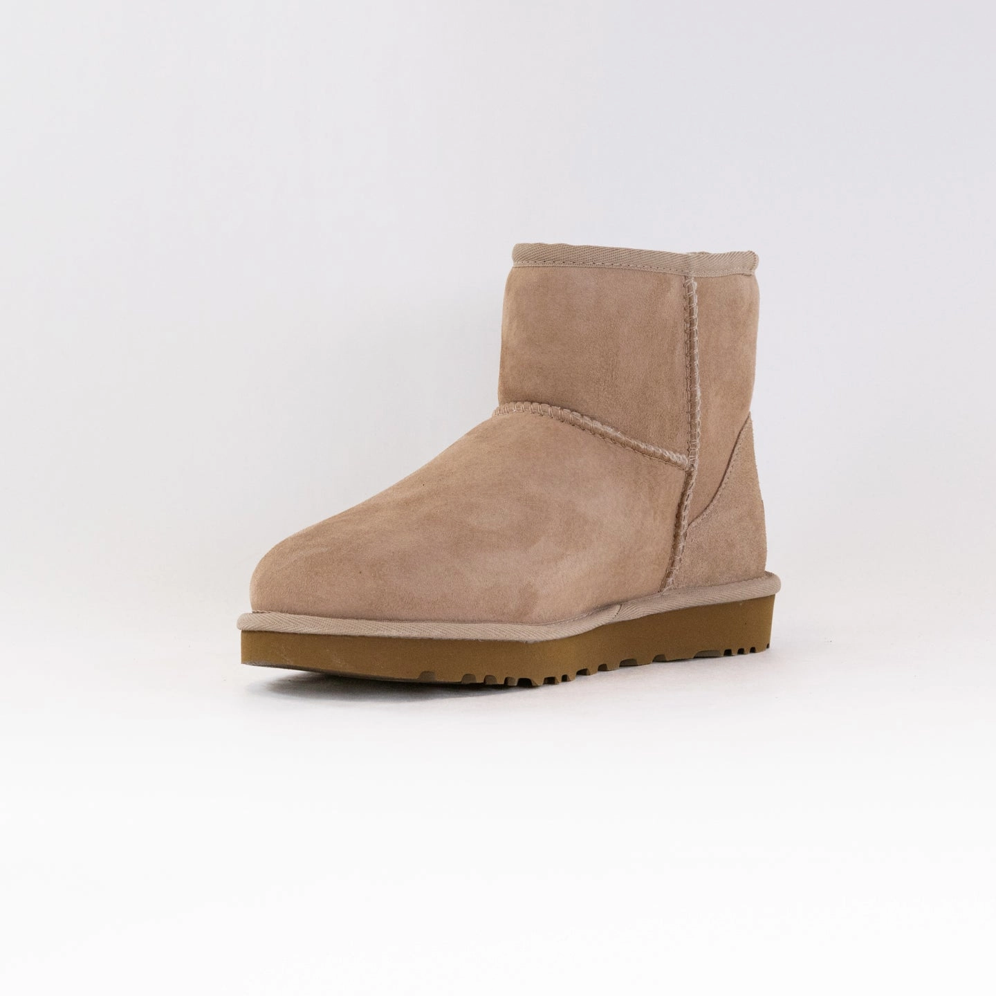 High Traction Outdoor Trek UGG Classic Mini II (Women's) - Sand