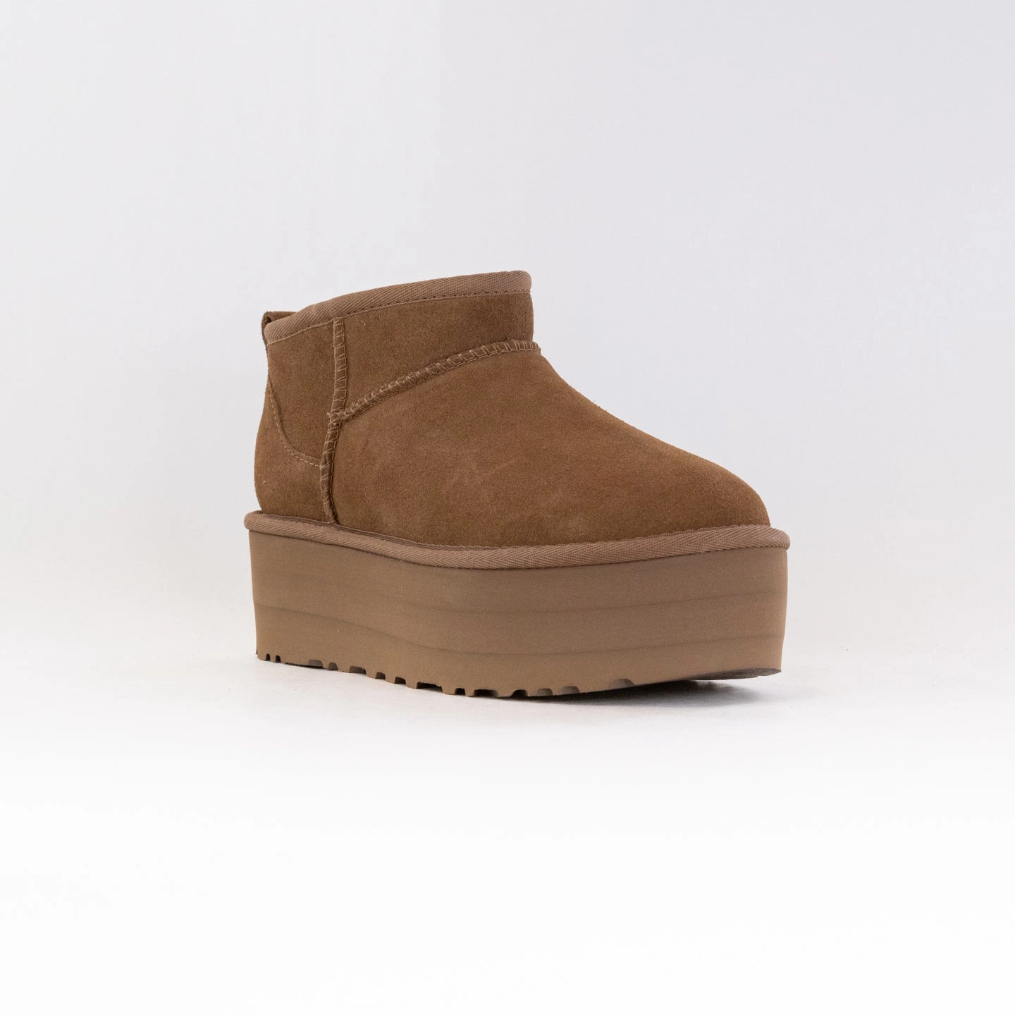 Rugged Built City Walking UGG Classic Ultra Mini Platform (Women's) - Chestnut