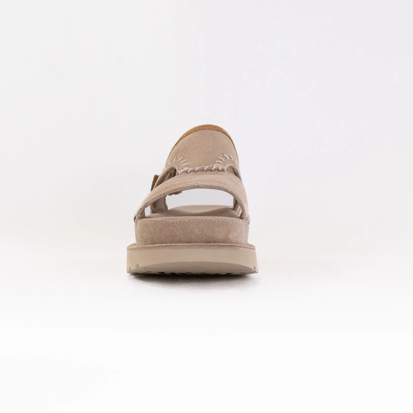 Relaxed Look Non Toxic Materials UGG Goldenstar Regenerate (Women's) - Sand