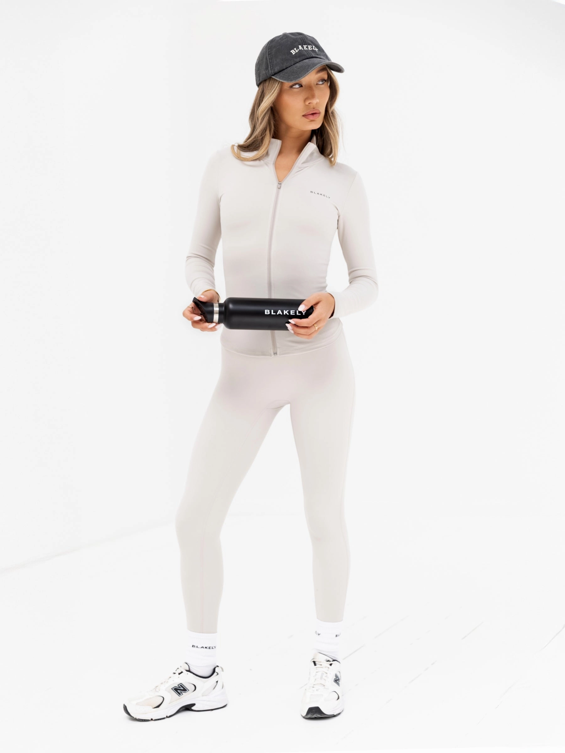 Relaxed Daily Style Modern Drop Tail Hem Ultimate Full Zip Jacket - Ivory