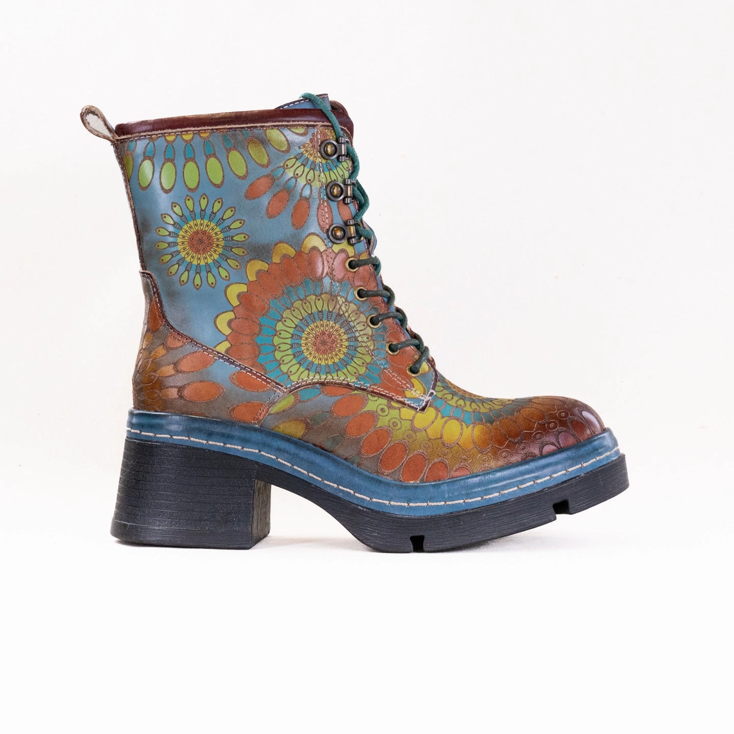 L'Artiste Carnivale (Women's) - Blue Multi Traction Sole Snow Explorer