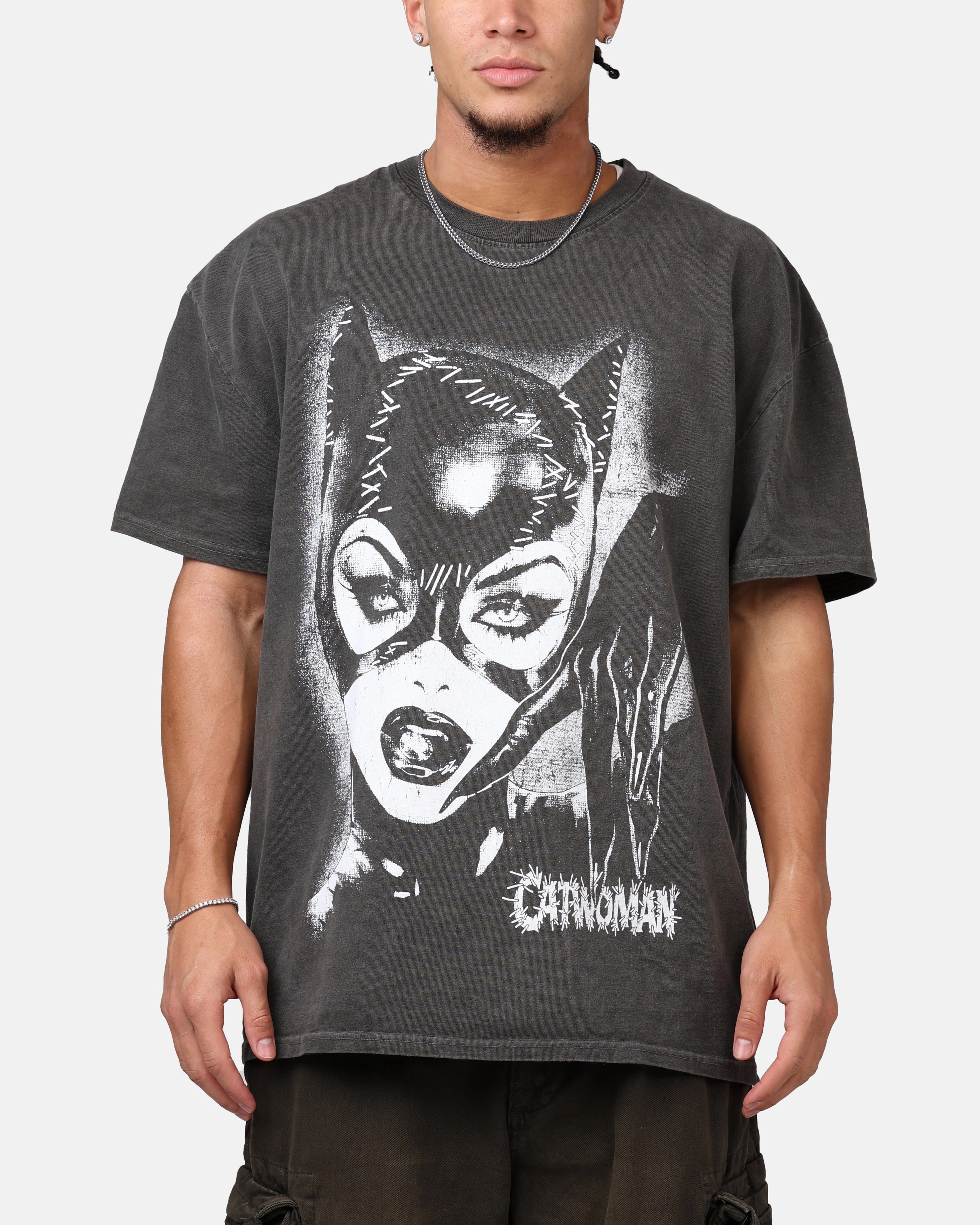 Goat Crew X DC Batman Catwoman Heavyweight T-Shirt Black Wash VersatileNeckline Stretchable Waistband