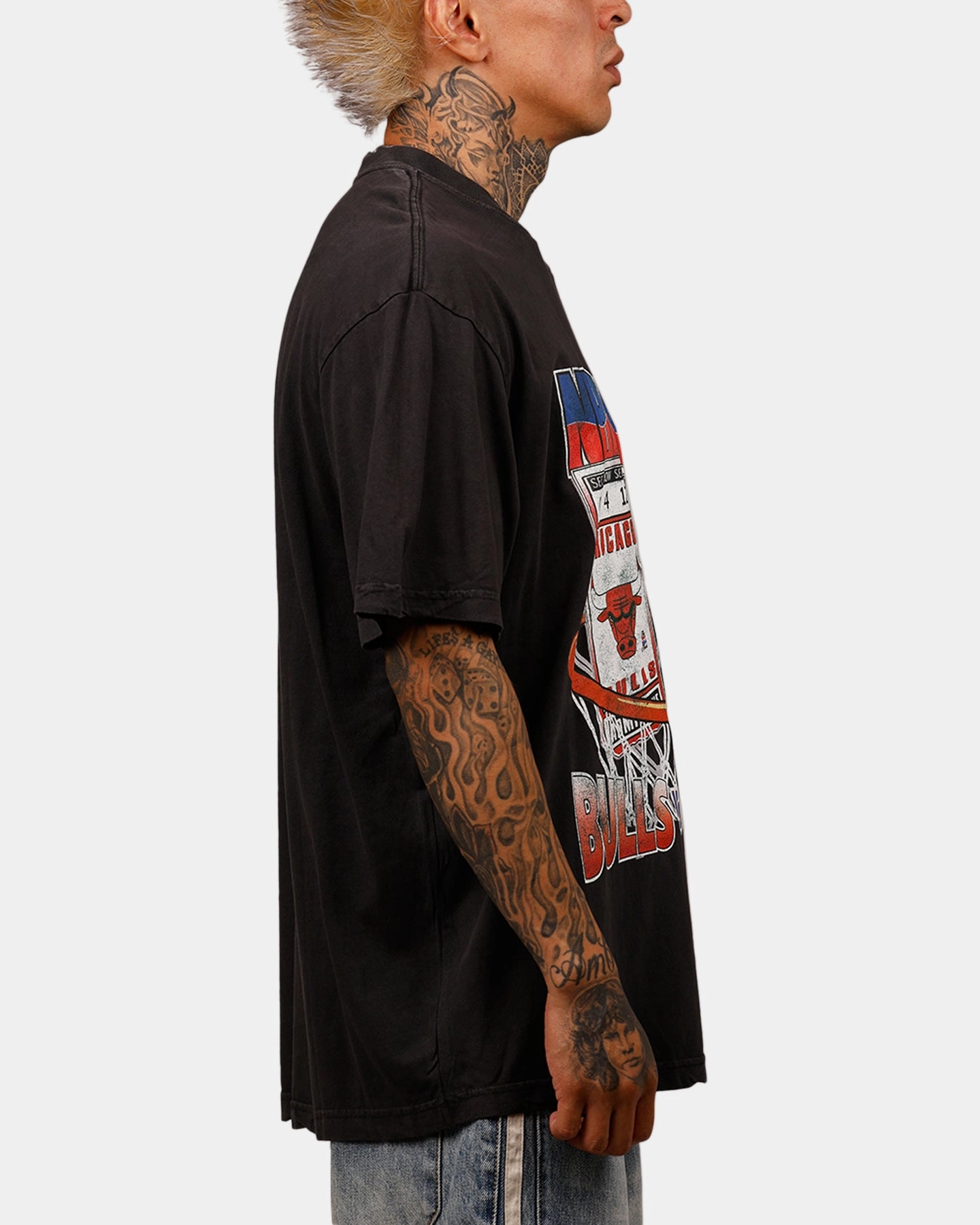 Mitchell & Ness Chicago Bulls Vs Los Angeles Lakers Stub T-Shirt Overdyed Black Yarn Dye Stripe Airflow Weave Pattern