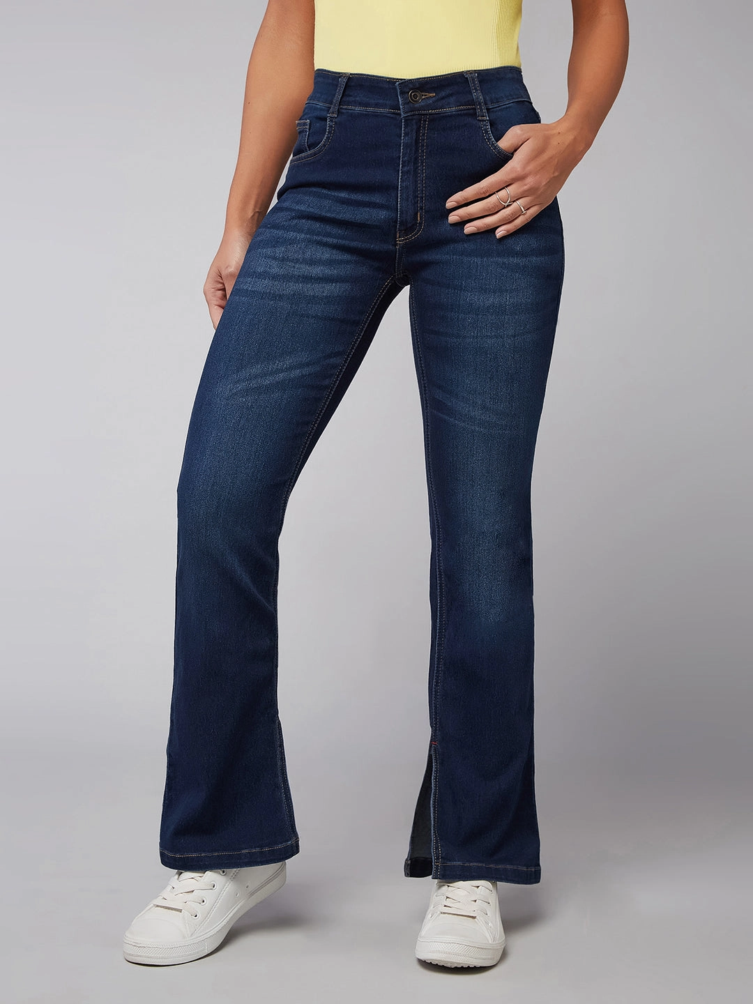 24/7 Comfort Blue Bell-Bottom Bootcut Hourglass Mid-Rise Stretchable Denim Jeans Unisex Look Minimalist Pocket Layout