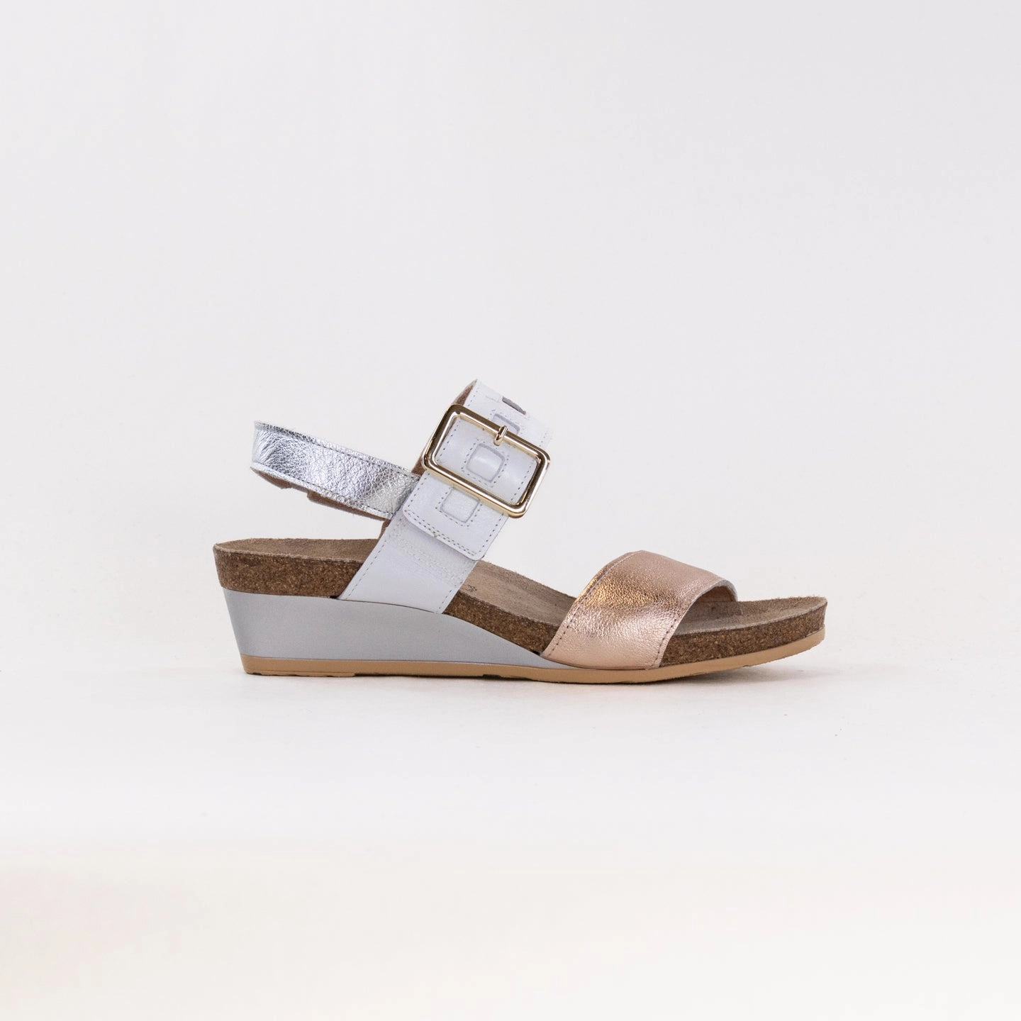 Natural foot movement Ventilated Upper Naot Dynasty (Women's) - Rose Gold/Pearl White