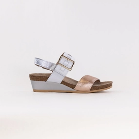 Naot Dynasty (Women's) - Rose Gold/Pearl White Wear Anywhere