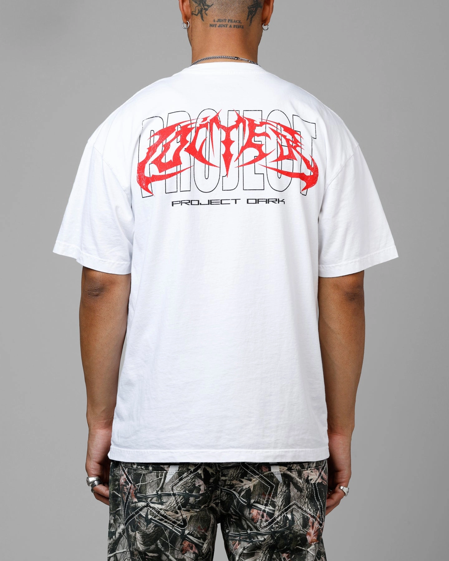 TwoToneEffect Loiter Cyber Geisha Vintage T-Shirt White