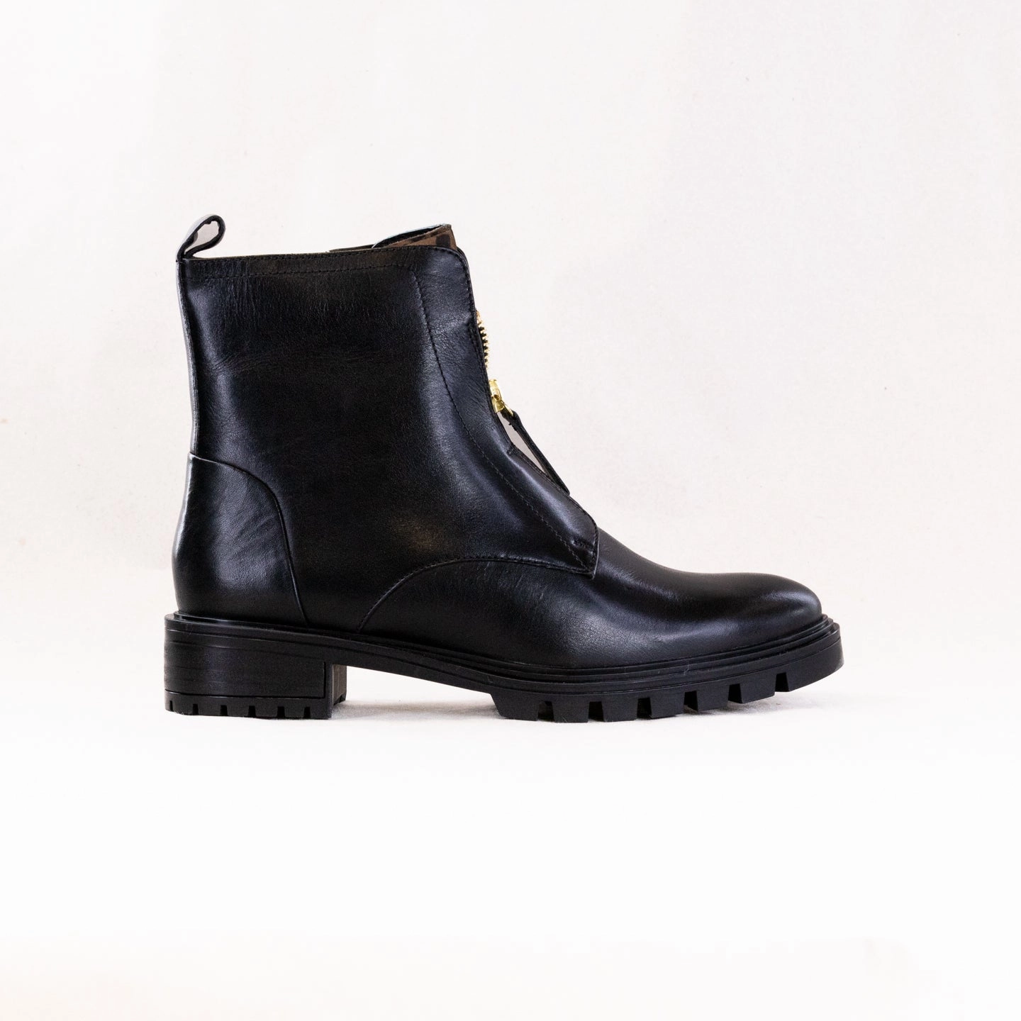 High Traction Weather Resistant User Well   Made Ara Tourmaline (Women's) - Black W/ Leopard Accent