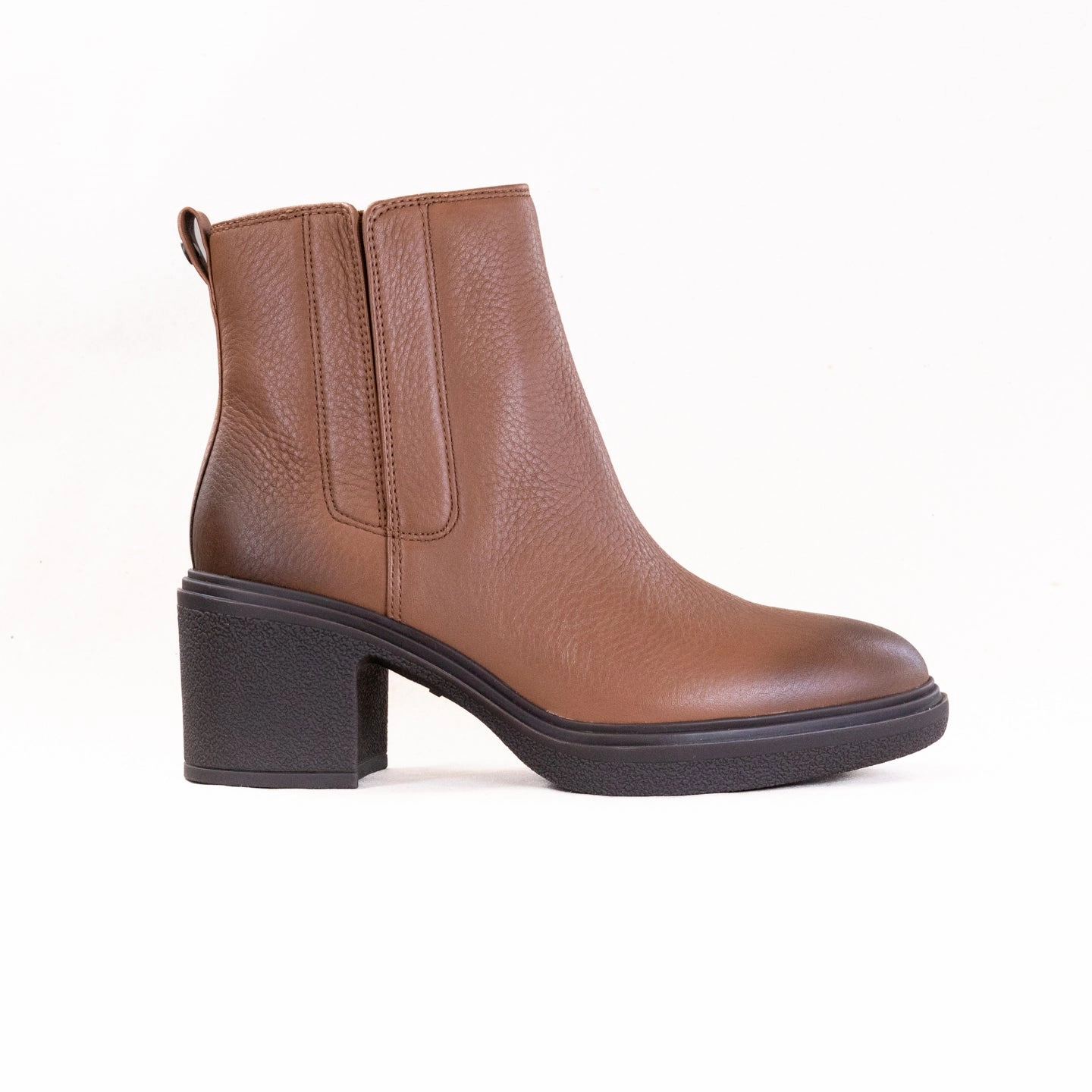 Zip Up Style Construction Fit Vionic Savannah (Women's) - Hazelnut