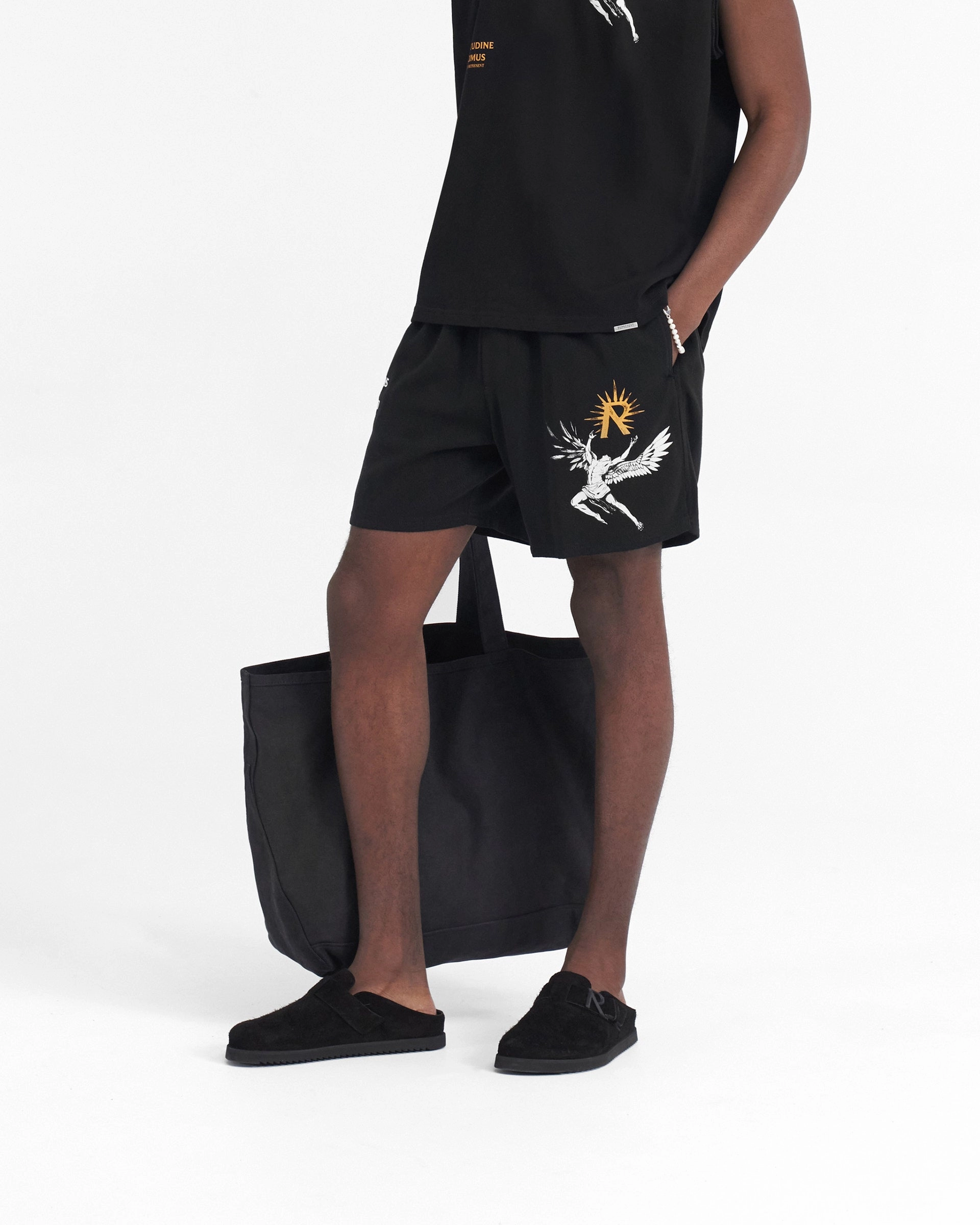 Simple Comfort Icarus Short - Black