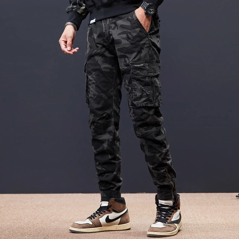 Body Fit West Louis? Streetwear Elastic Multi Pockets Camo Jogger Pants