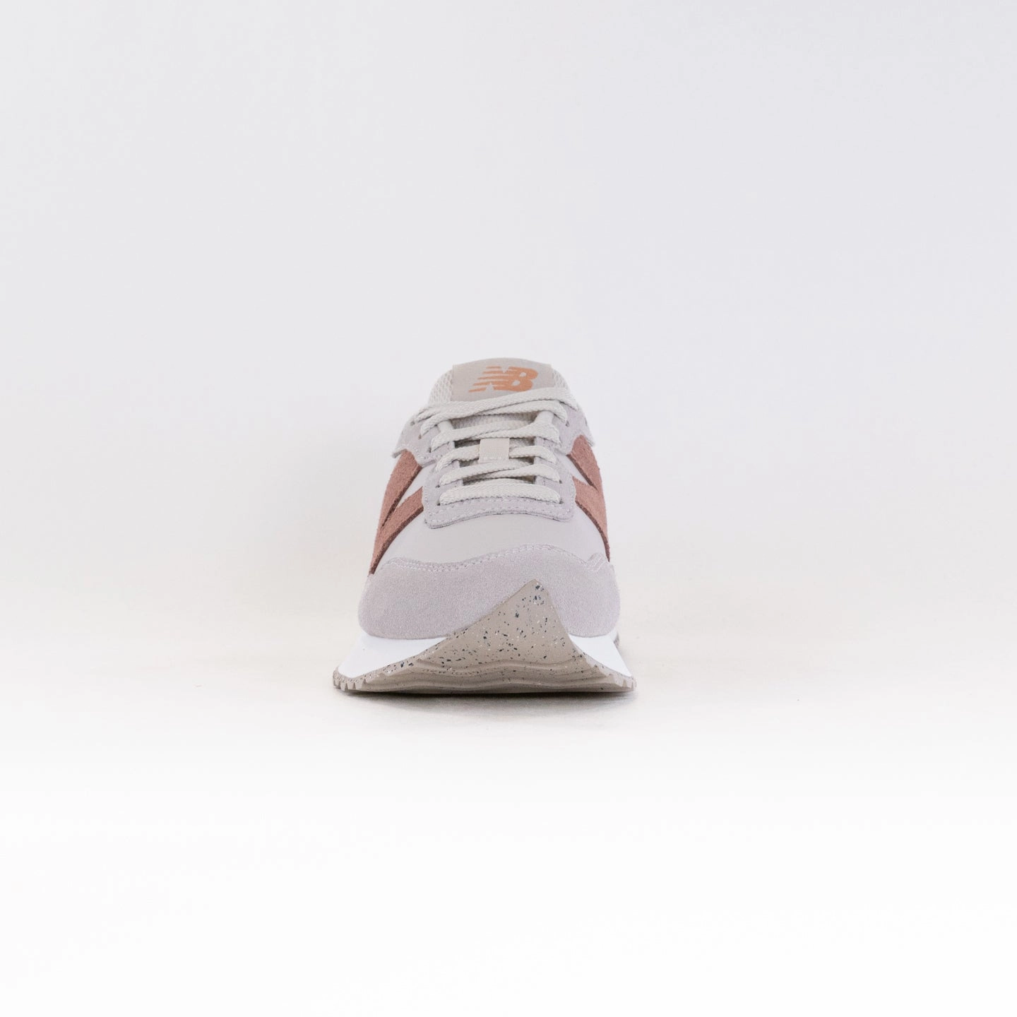 Stylish Gear New Balance 237 (Women's) - SSP