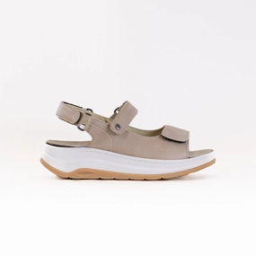 Wolky Adura (Women's) - Beige Urban Stroll Stud Detail