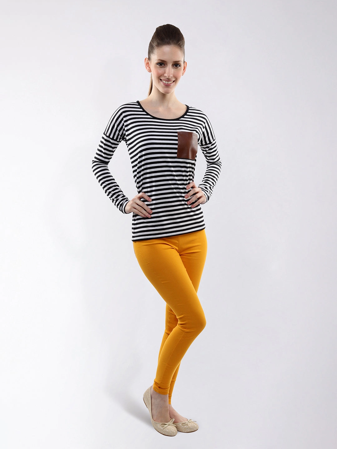 Women's Black and White Round Neck Full Sleeves Striped Top Active Look Layered Placket Design