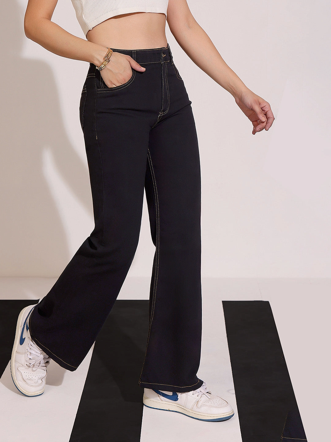 Women's Black Bootcut High-Rise Clean-Look Regular-Length Stretchable Denim Jeans Quality Staple