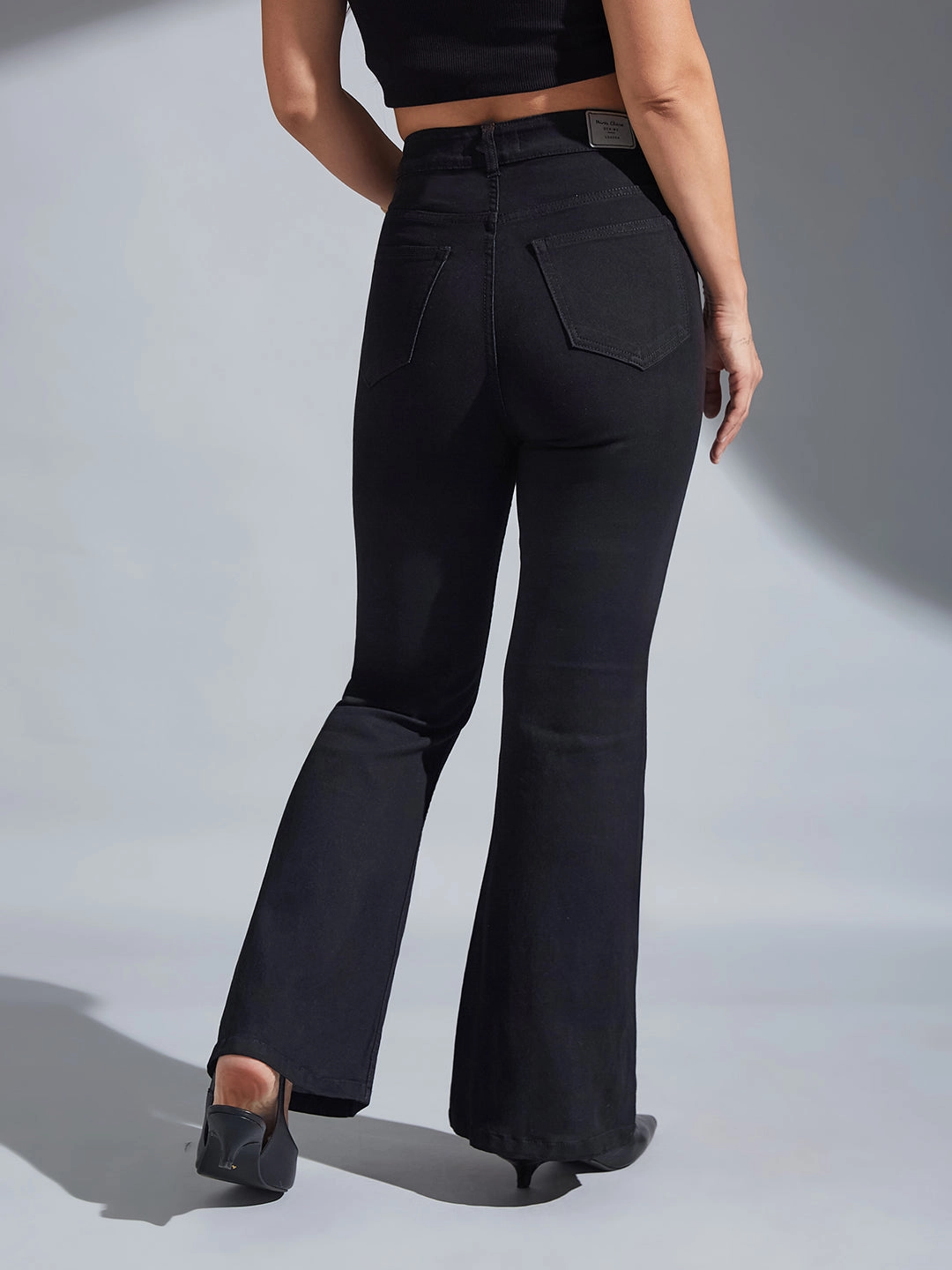 Women's Black Bootcut High-Rise Stretchable Denim Jeans Street Essential Timeless Fit