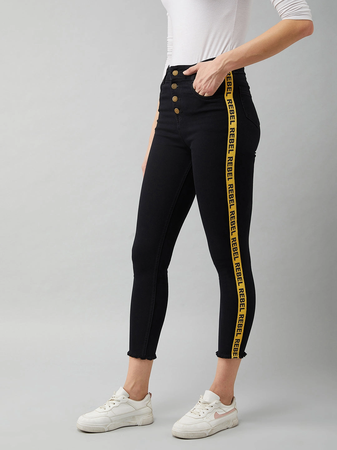 Effortless casual Women's Black Cotton Skinny-Fit Cropped High-Rise Stretchable Denim Jeans