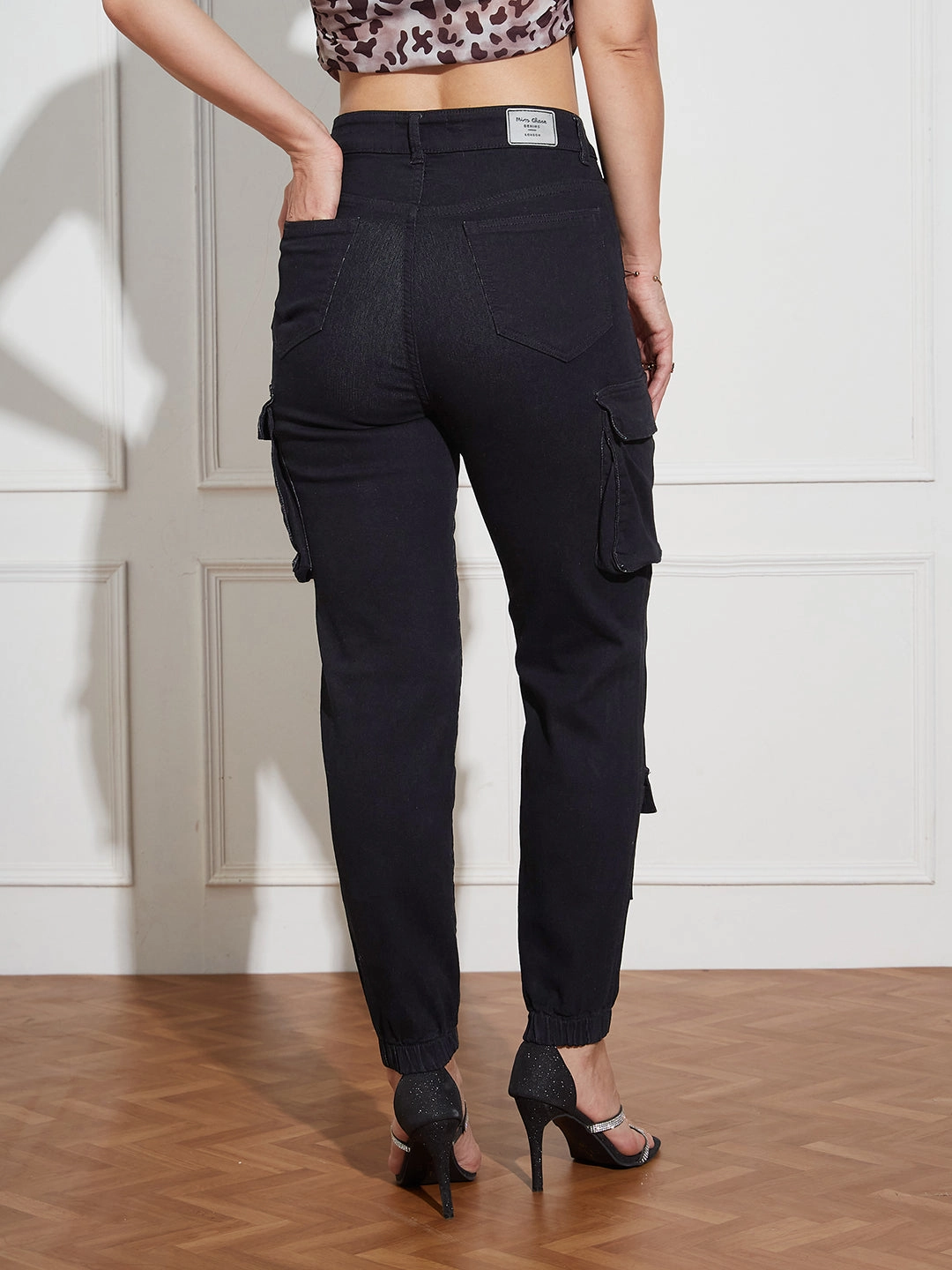 Moisture Wicking Lining Women's Black Regular High Rise Clean Look Regular Stretchable Denim Joggers