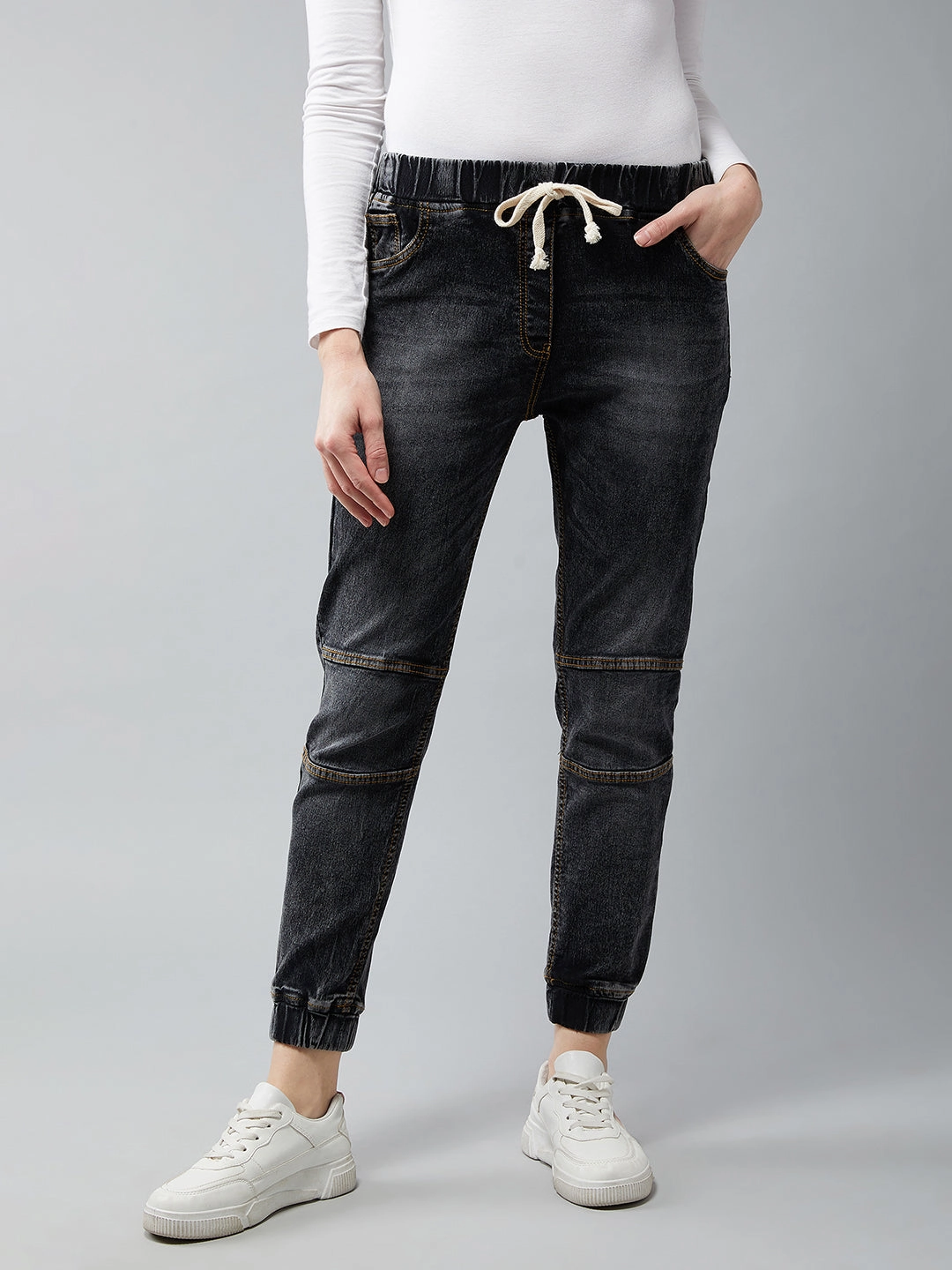 Stay Comfortable Non Irritating Women's Black Relaxed Fit Mid Rise Regular Length Stretchable Denim Joggers