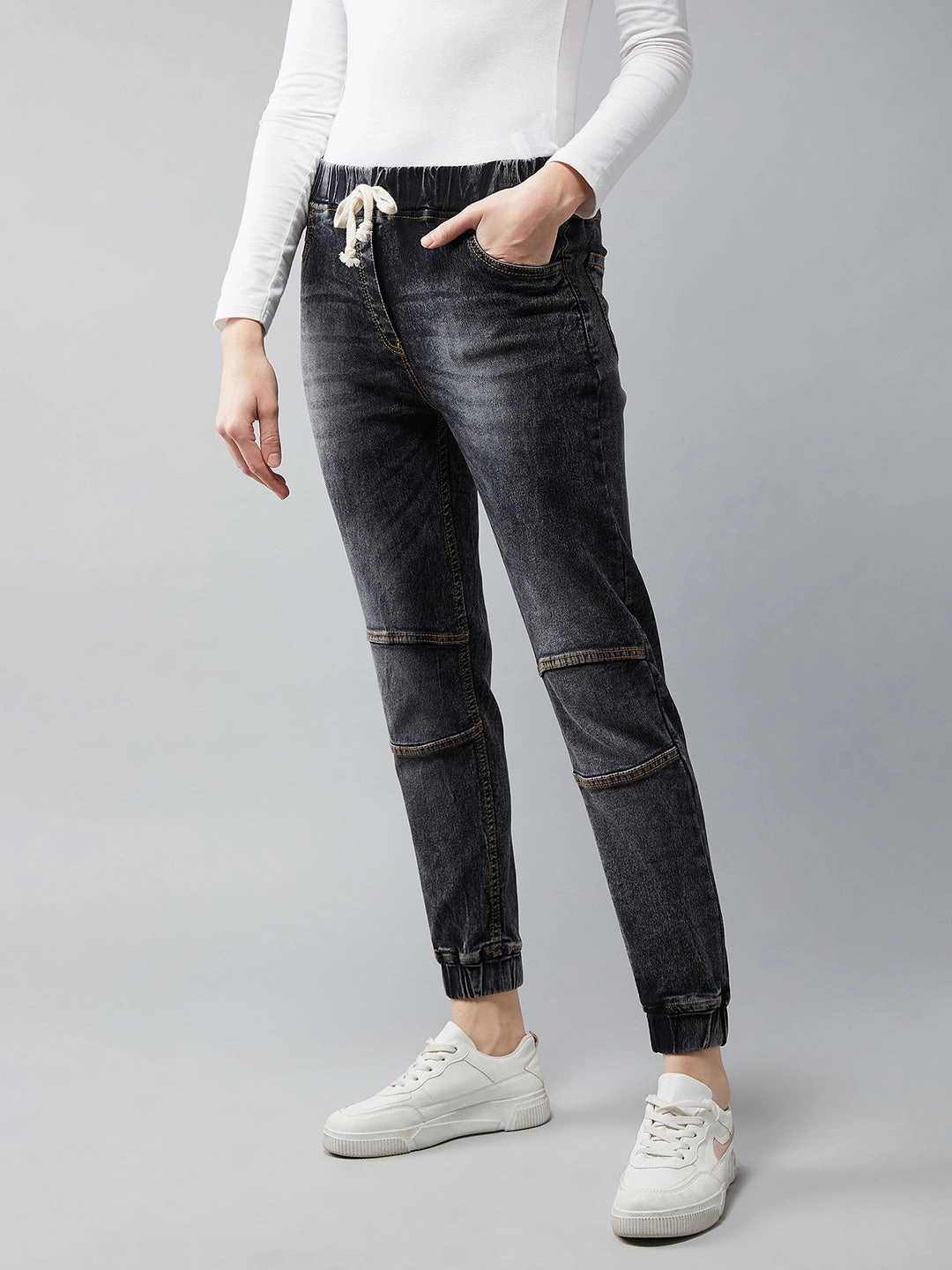 Women's Black Relaxed Fit Mid Rise Regular Length Stretchable Denim Joggers Anti Static Finish anti slip grip