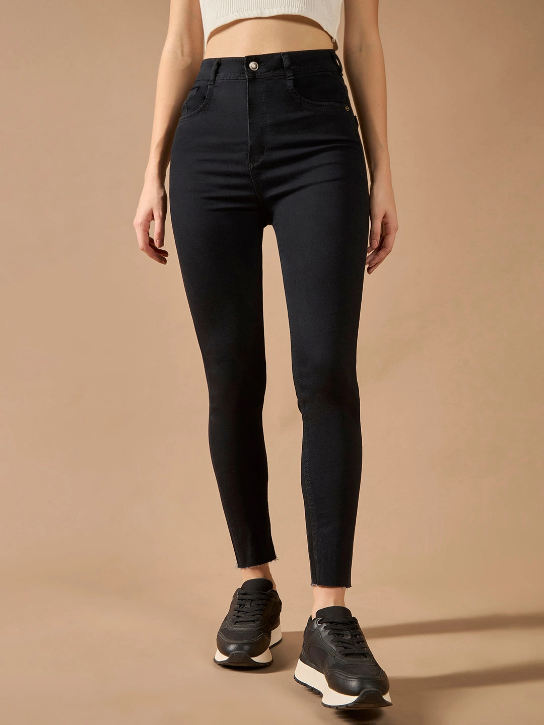 Women's Black Slim-Fit High-Rise Clean-Look Cropped-Length Stretchable Denim Jeans Night Out Neutral Textured Smart Fit Design