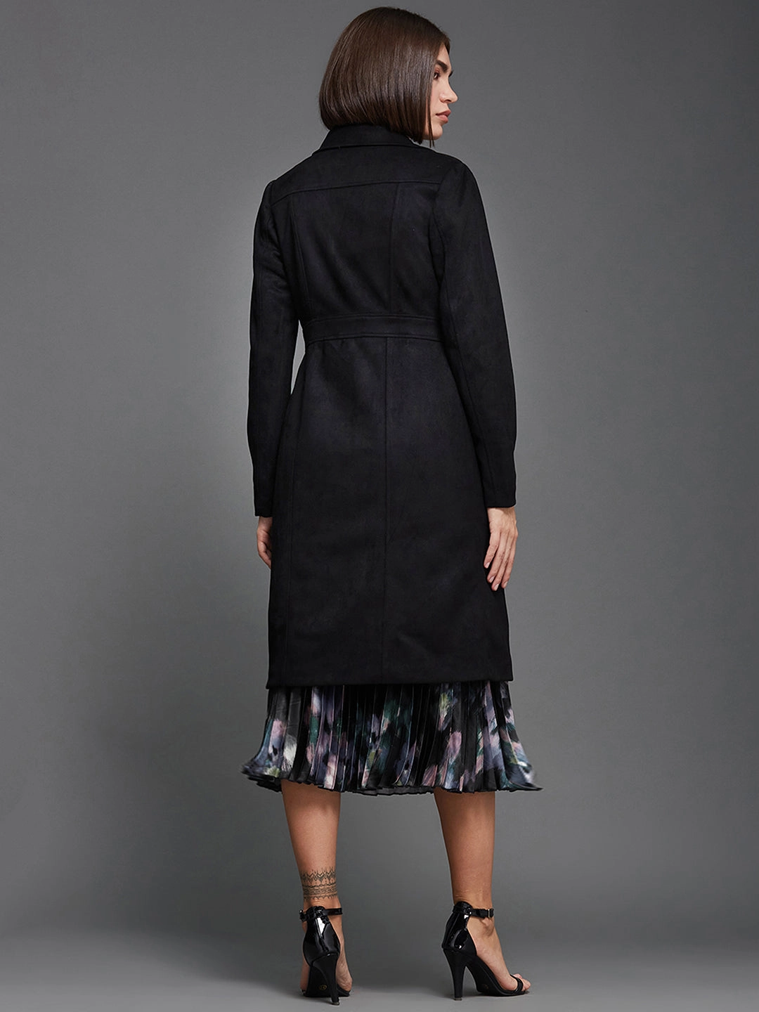 Women's Black Solid Shirt Collar Full Sleeves Patched Pocketed Polyester Button Down Longline Blazer Jacket Flexible Material