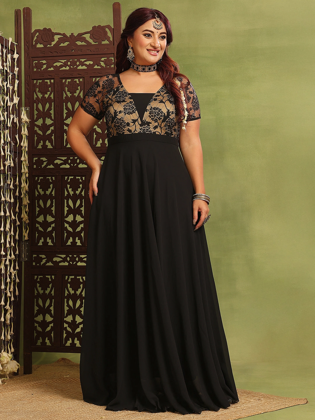 Women's Black Square Neck Raglan Short-Sleeved Self-Design Lace-Overlaid Georgette Maxi Dress Tie-dye