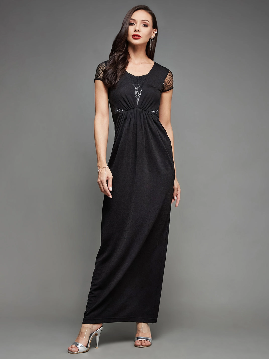 Women's Black Sweet-Heart Neck Short Sleeve Embellished Gathered Maxi Dress Gathered-Detail