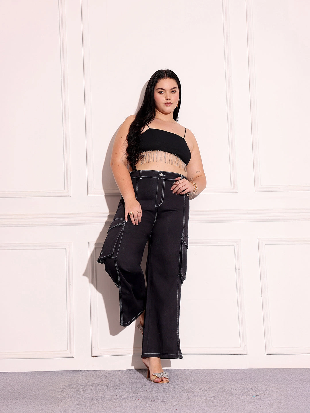 Easy Layering Sustainable Road Trip Women's Black Wide-Leg High-Rise Clean-Look Stretchable Patch-Pocketed Denim Jeans