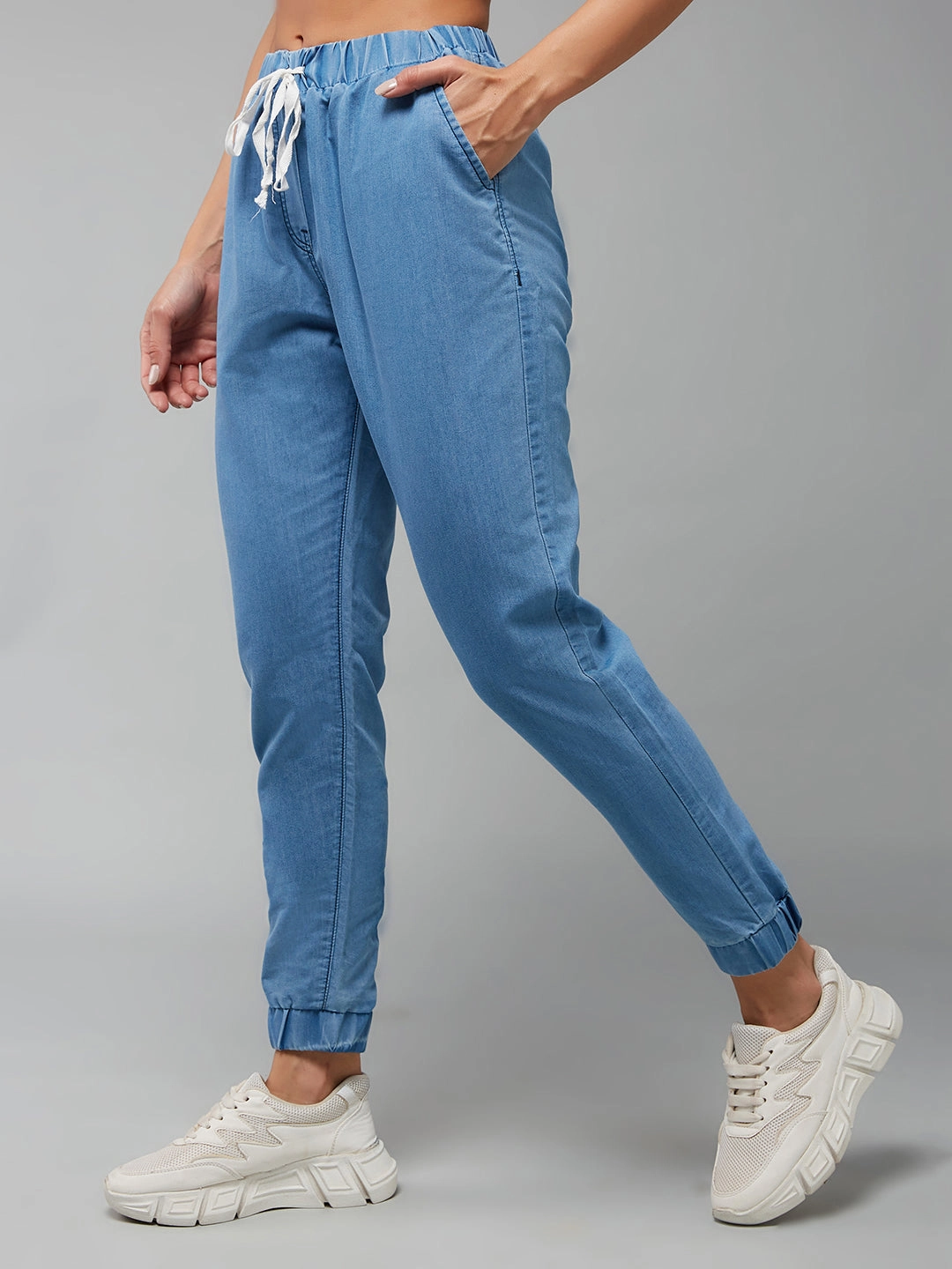 Clean Cut Chill Ready Women's Blue Regular Fit Mid Rise Regular Length Non-Stretchable Denim Joggers