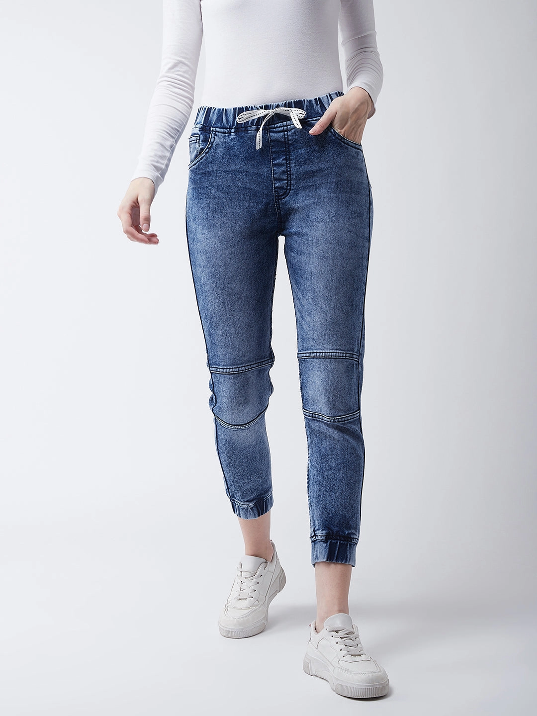 Durable Stitching Women's Blue Relaxed Fit Mid Rise Regular Length Denim Stretchable Jogger Pants