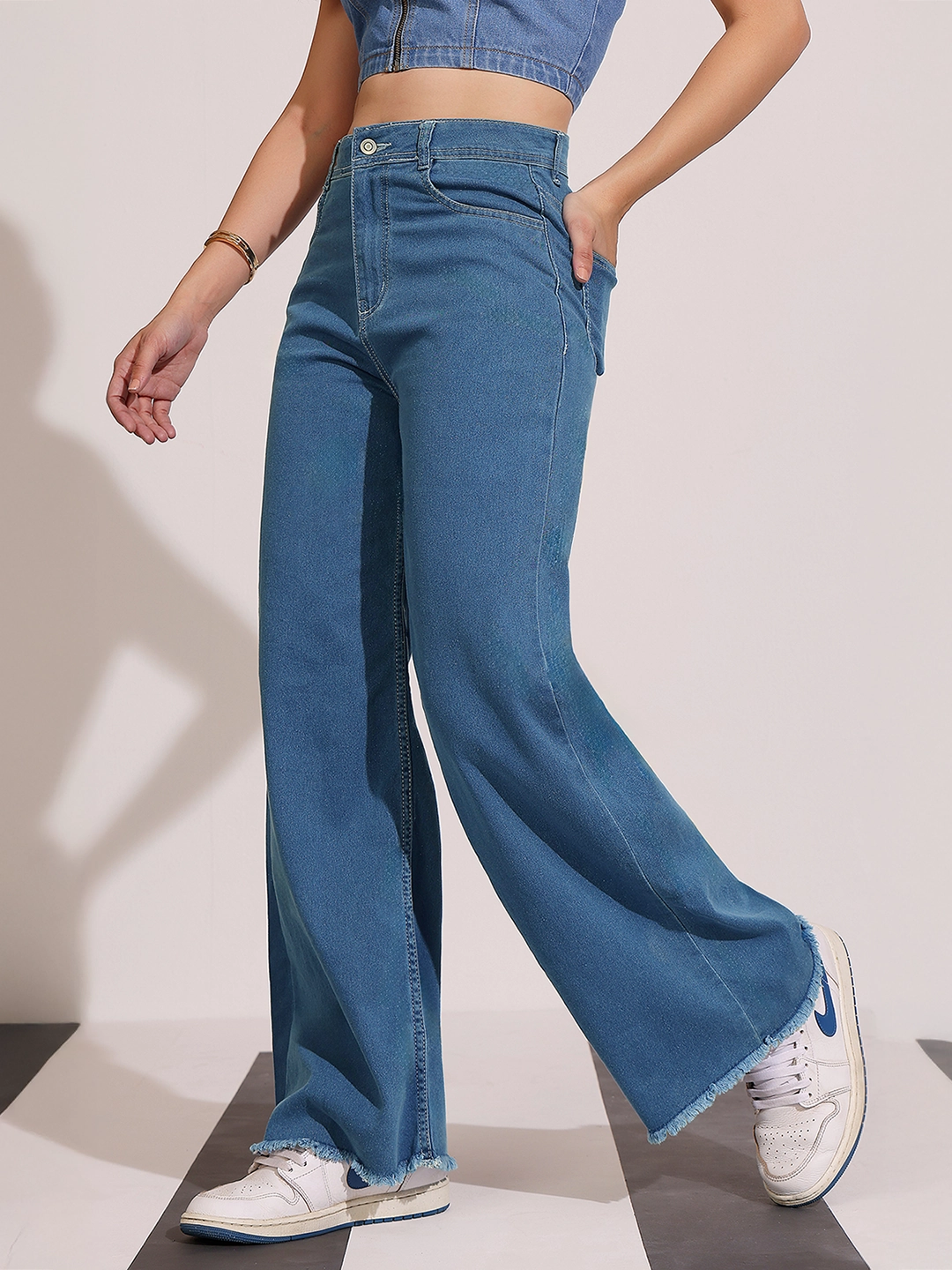 Plain Favorite Smart Wardrobe Women's Blue Wide-Leg High-Rise Clean-Look Regular-Length Stretchable Denim Jeans