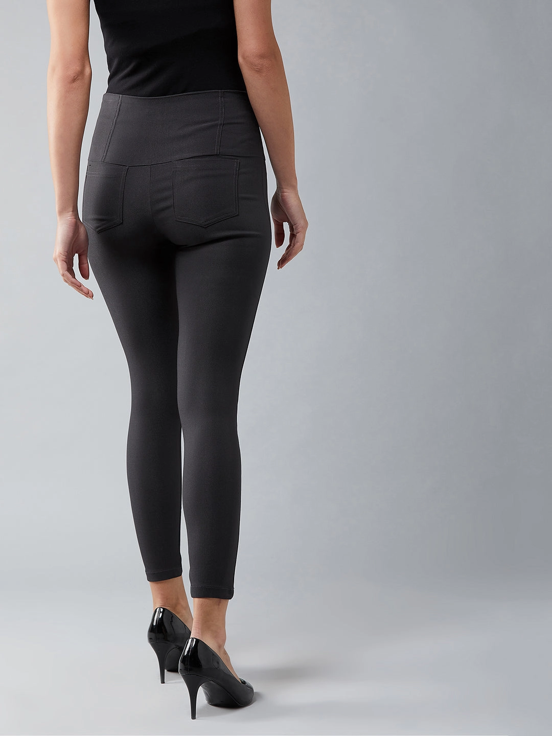 Women's Dark Grey Solid High-Waist Patch Pocket Regular Length Treggings Comfy Wearable