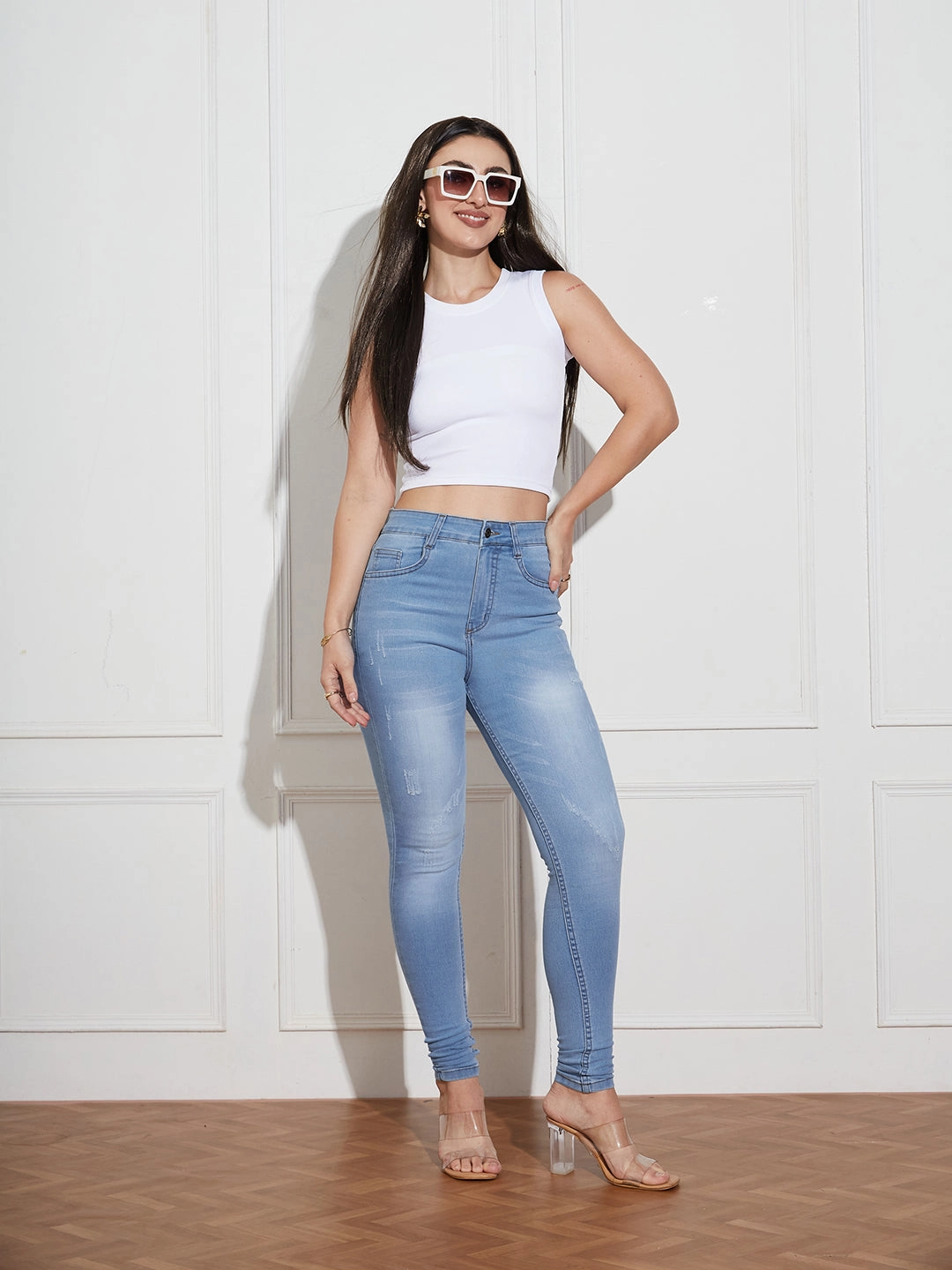 Road Trip Bold Look Smart Casual Flex Knit Waist Panel Women's Light Blue High-Rise Mildly-Distressed Regular-Length Stretchable Denim Skinny Jeans