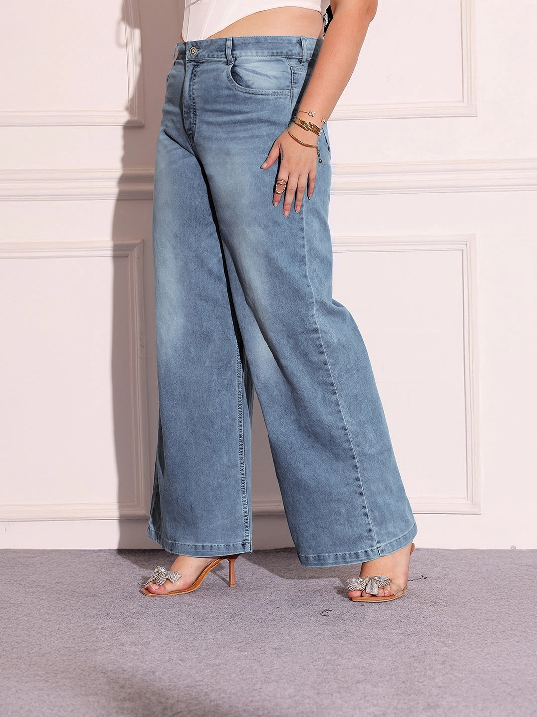 Cool Silhouette Daily Style Women's Light Blue High-Rise Stretchable Denim Wide-Leg Shaping Jeans