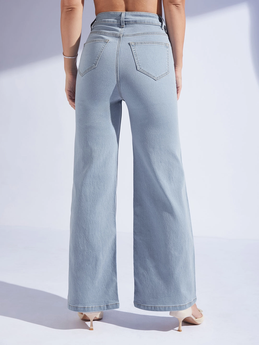 Cool Outfit Tailored Fit Women's Light Blue High-Rise Wide Leg Stretch Denim Jeans with Tie-Up Waist