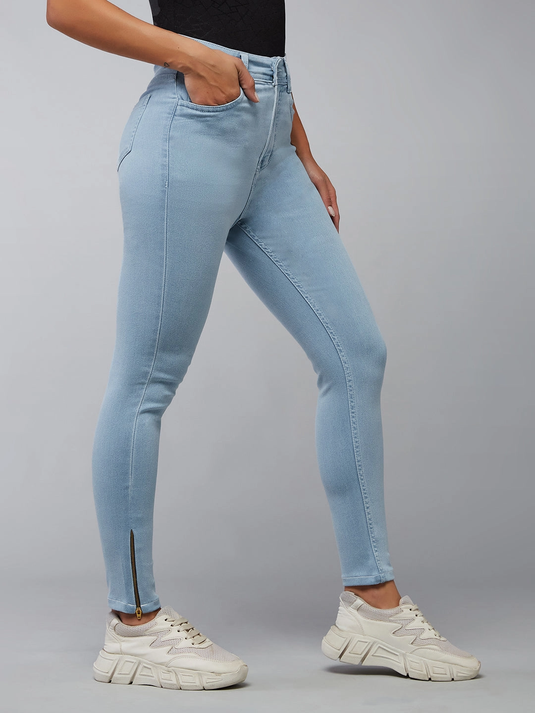 Women's Light Blue Skinny High-Rise Distressed Cropped Denim Jeans All Round Wear