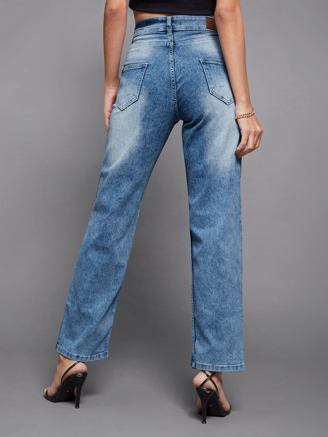 Women's Light Blue Slim High-Rise Blast Effect Twill Tape Detailing Stretchable Denim Jeans On The Go