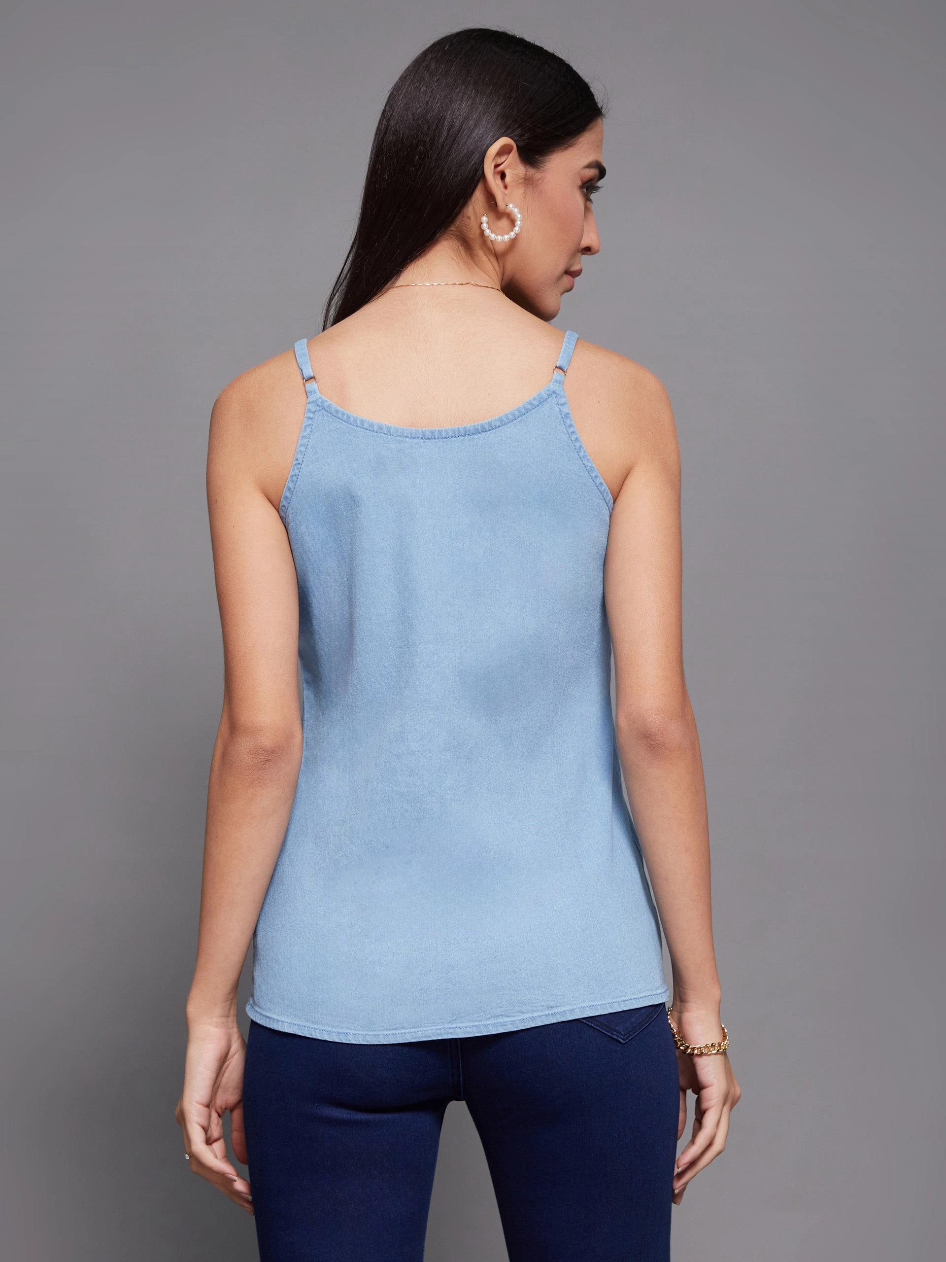 FrictionResistant Trim Women's Light Blue Straight Clean-Look Regular Denim Top